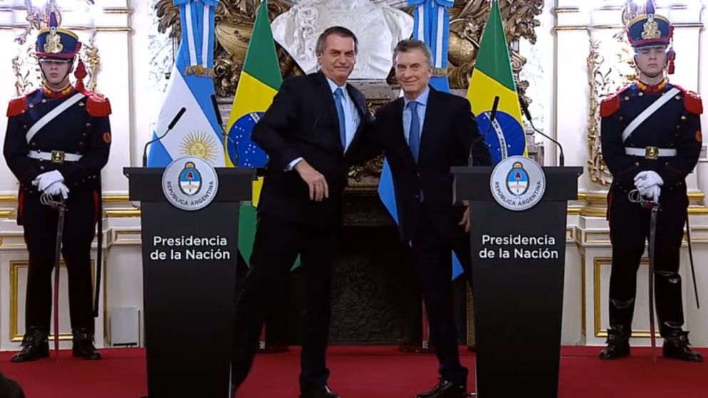 Bolsonaro manifestó su apoyo a la candidatura electoral de Macri