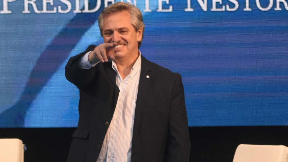 Fernández tiene una inflamación pleural