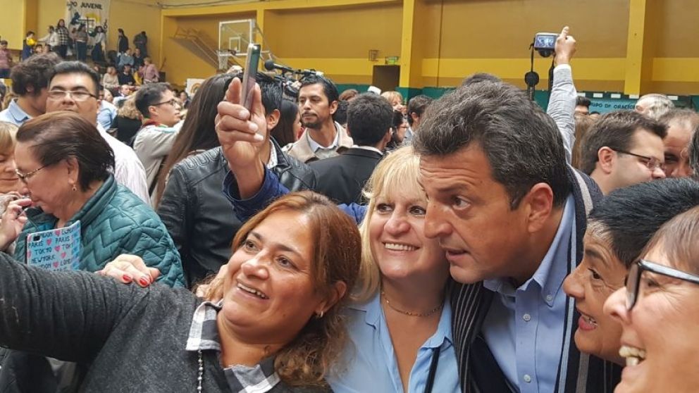 Massa podría competir por la presidencia o encabezar la lista de diputados nacionales