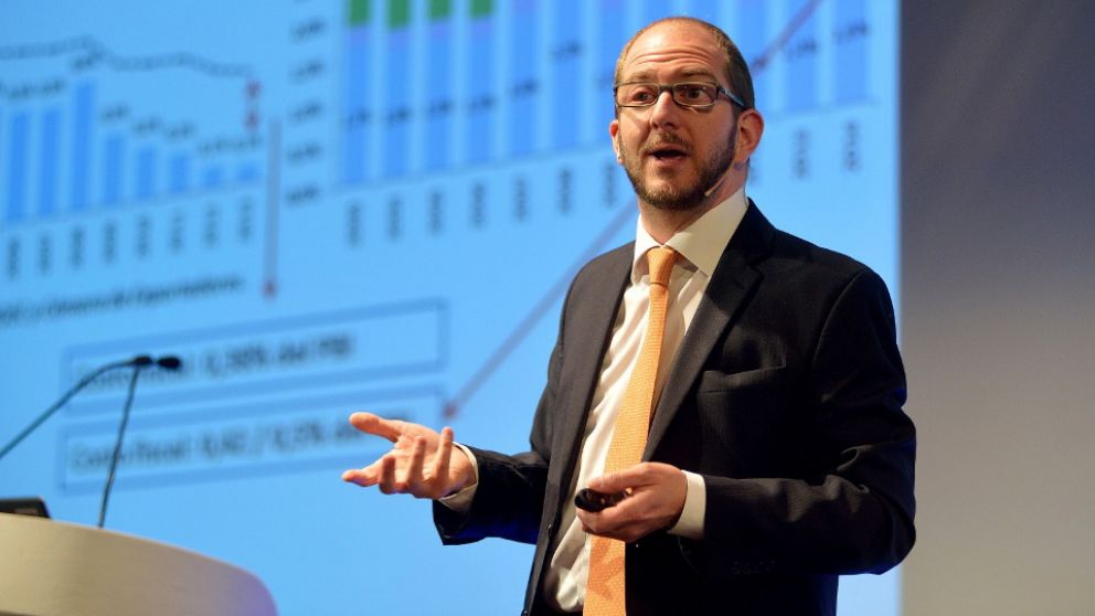 "Va a haber algo de recuperación en el poder de compra", enfatizó