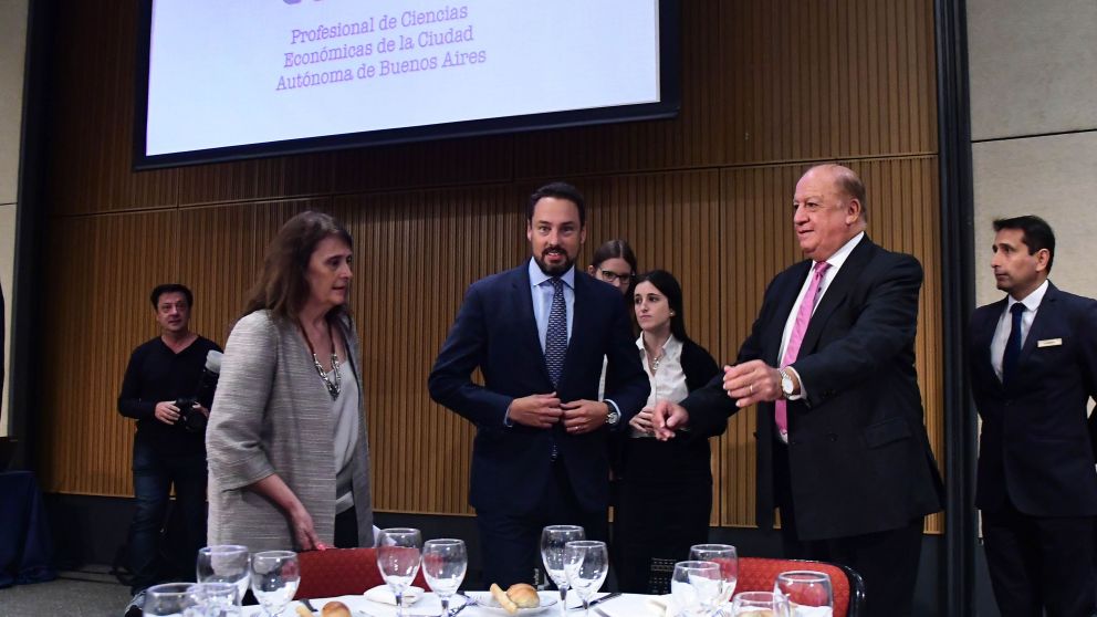 Cuccioli, en el Consejo Profesional de Ciencias Económicas