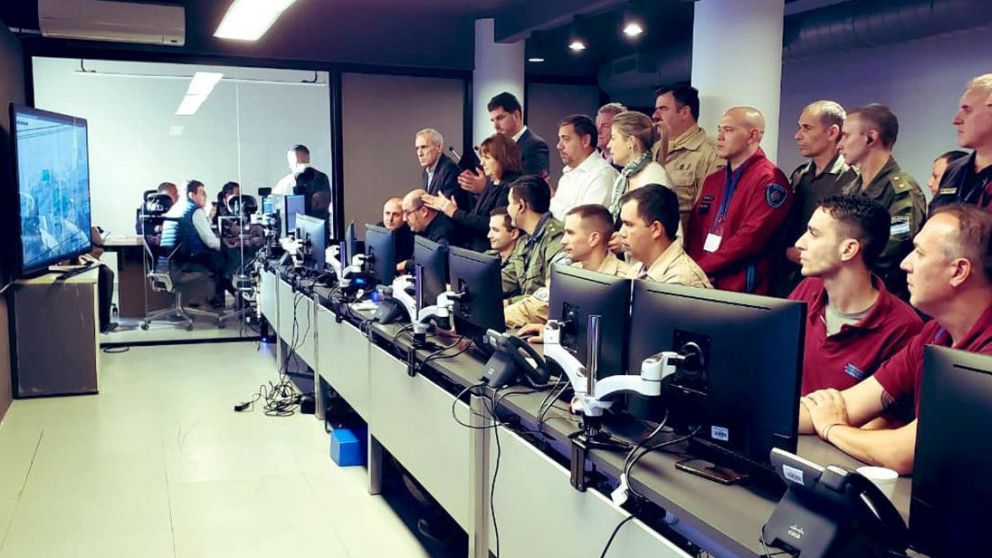 Bullrich supervisa el monitoreo de las cámaras de seguridad