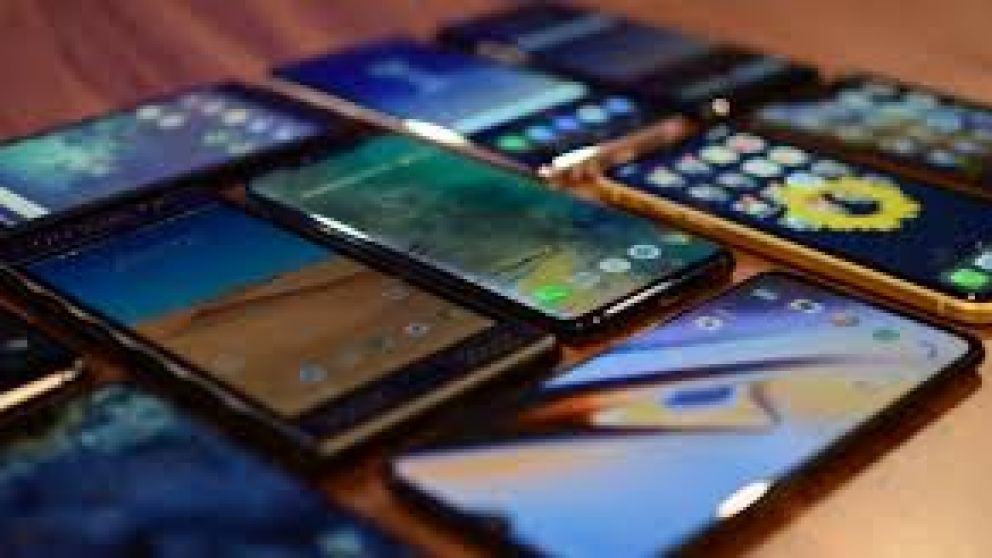 En lo que va del año, el precio de los smartphones subió casi 9 por ciento