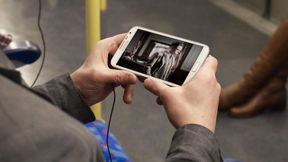 Las series se ven en cualquier lugar y en diferentes dispositivos