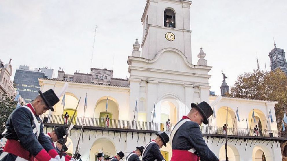 Día de la Patria: festejo celeste y blanco