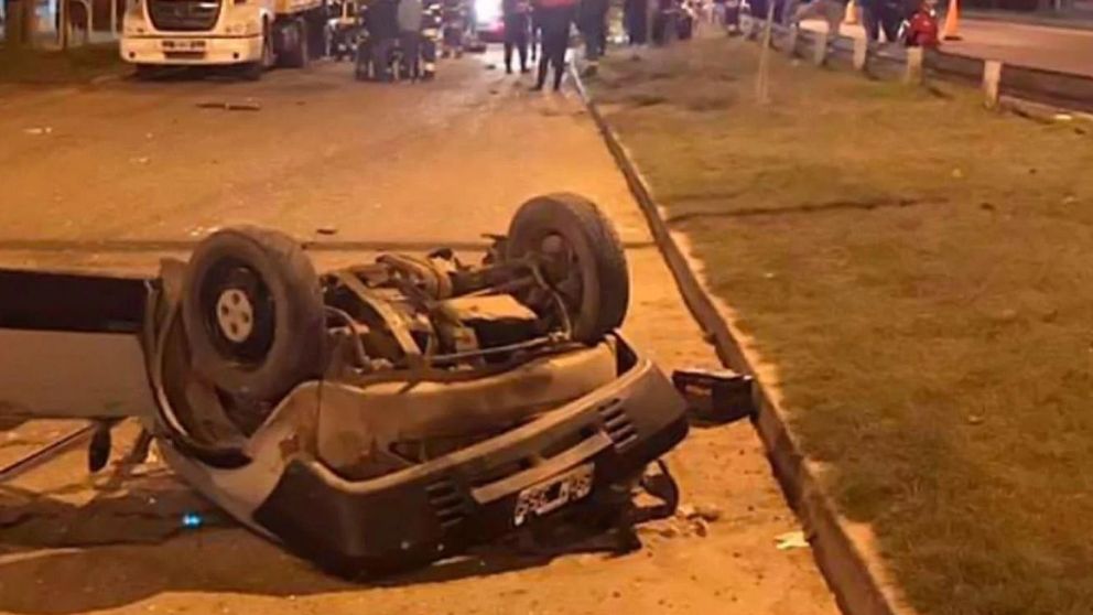 Detienen a siete polic�as tras una persecuci�n a balazos en la que murieron cuatro chicos