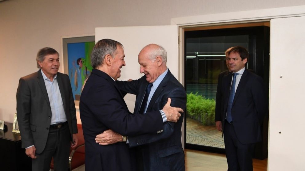 Lavagna y Schiaretti planean tener resueltas las precandidaturas a m�s tardar el mi�rcoles