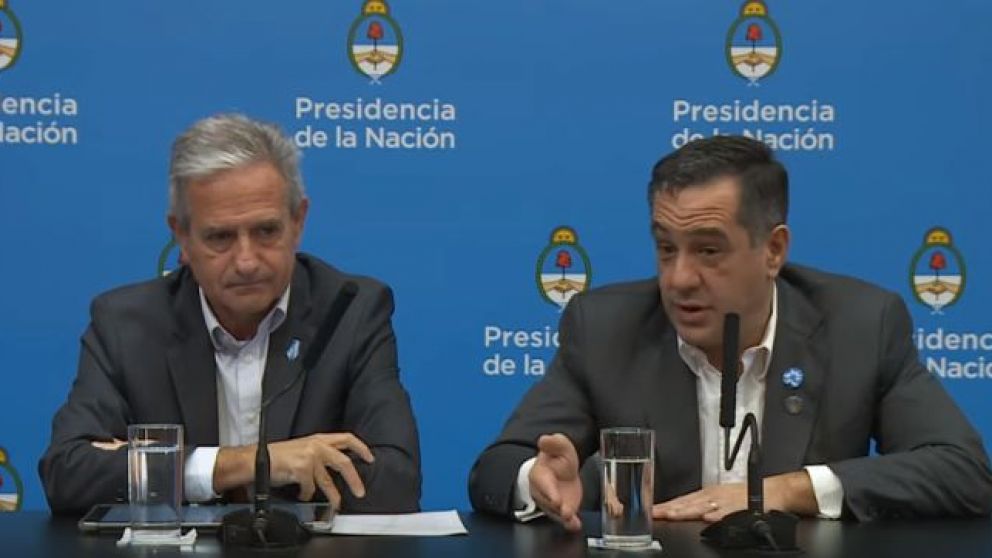 El Gobierno intenta asimilar el golpe sorpresa y duda de todo