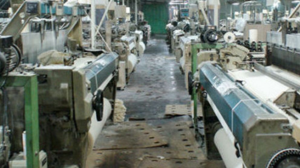 La crisis textil se refleja con cierres y despidos