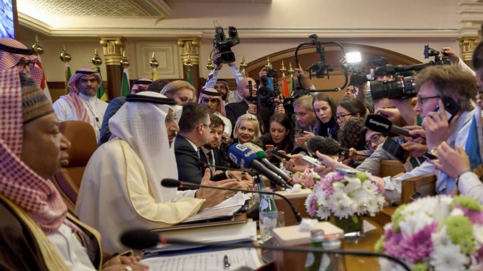 El encuentro se realiza en la ciudad saudí de Yedá