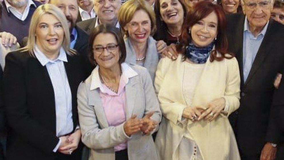 Bertone y Corpacci estuvieron en primera fila con Cristina