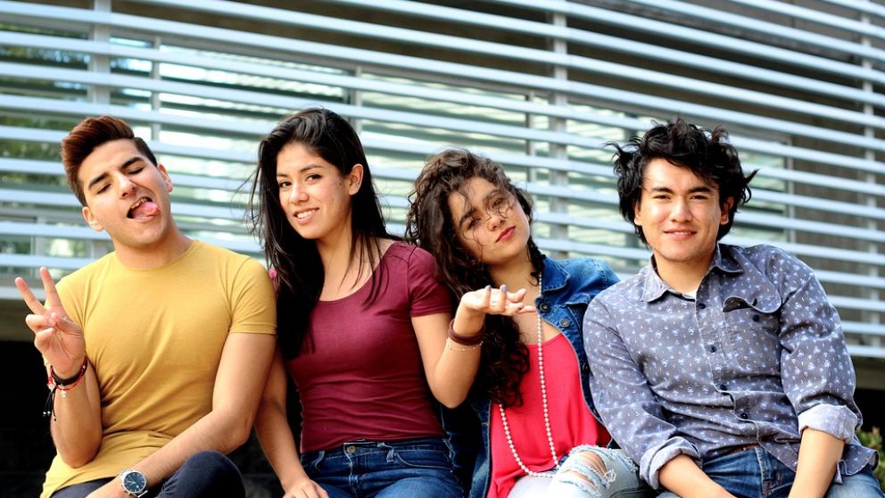 C�mo inscribirse para cobrar la beca y acceder a 400 talleres gratuitos del Programa Adolescencia 2026 en la Ciudad Aut�noma de Buenos AIres