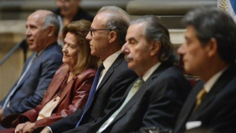 La Corte pidi� el expediente para analizar los pedidos de nulidad