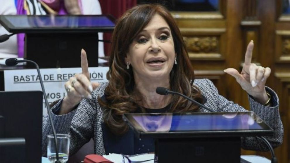 Ordenan unificar los juicios a Cristina en Los Sauces y Hotesur
