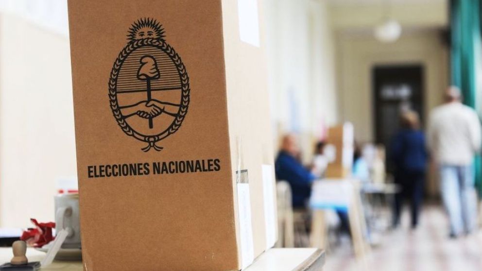La Cámara Electoral define si habilita el voto postal