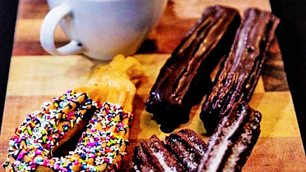 Tentación azucarada: churro, un clásico renovado