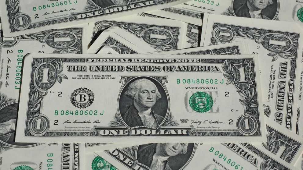 El dólar no da tregua y ya roza los $47