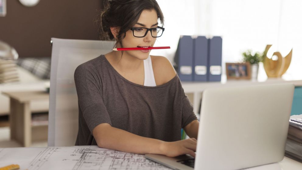 Ingresos en d�lares y euros