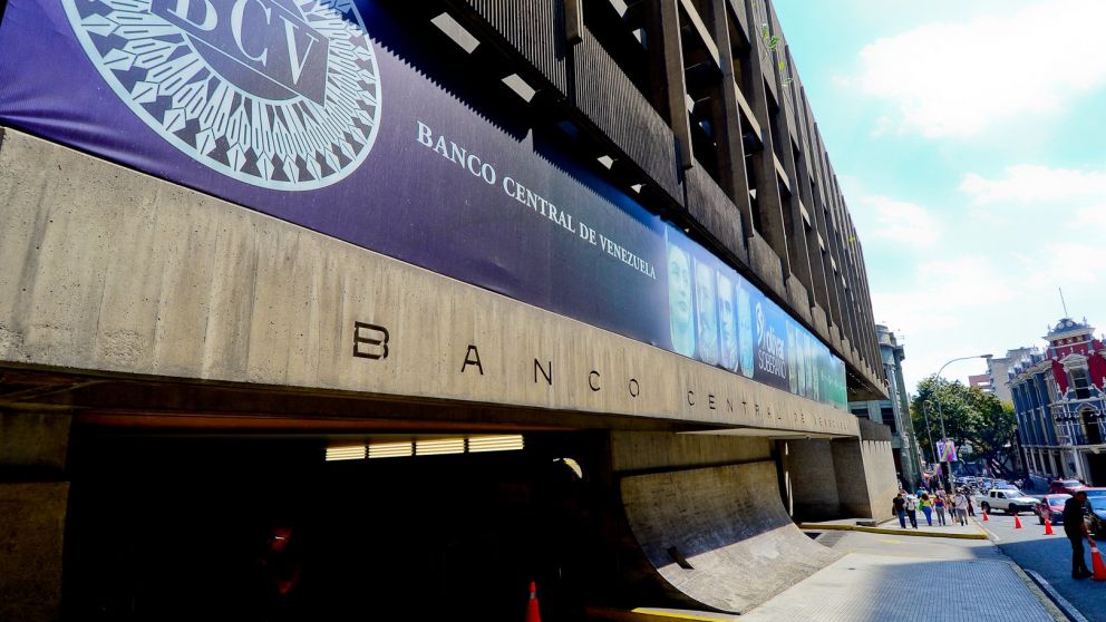 El Banco Central de Venezuela busca contener la inflación