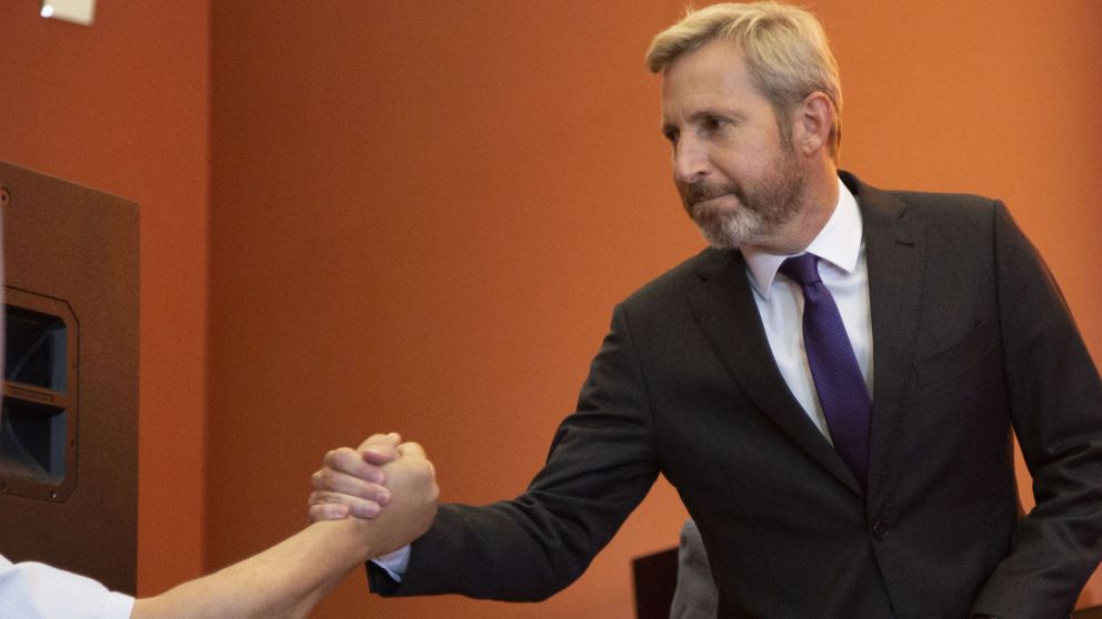Frigerio pidi� no mezclar el llamado con la campa�a electoral