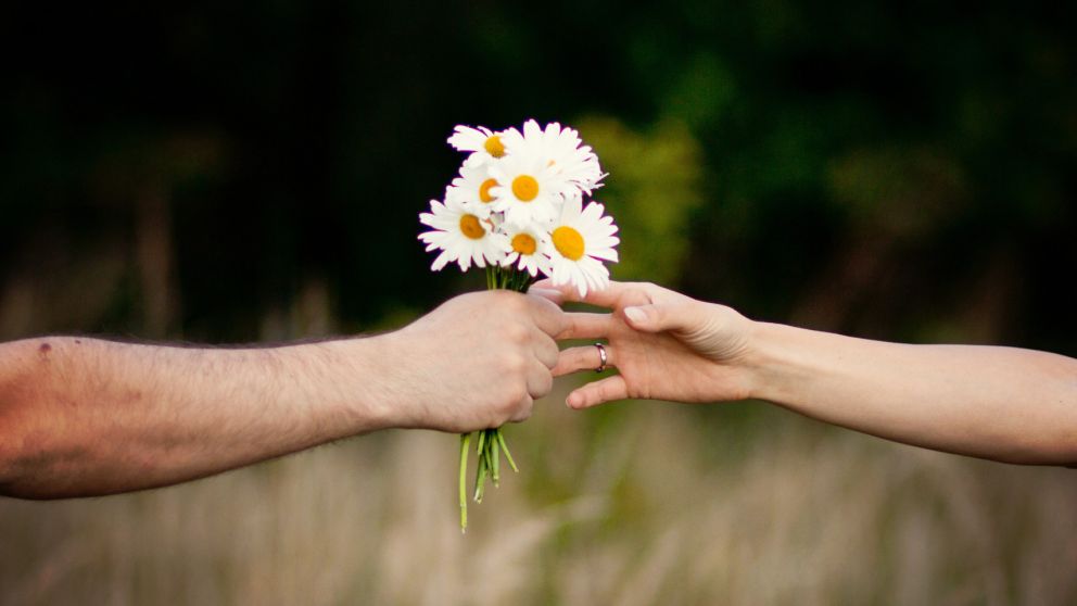 Las relaciones interpersonales se cimentan en la reciprocidad