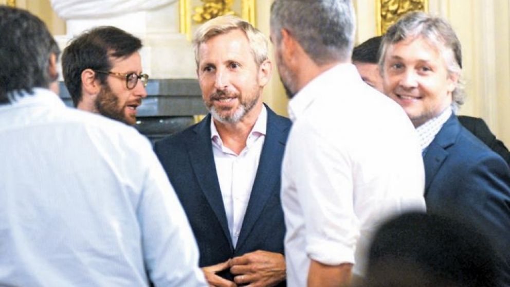 Frigerio, como en los momentos calientes, vuelve al protagonismo