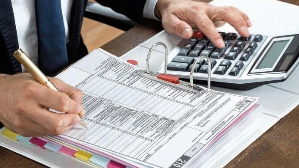 Piden sancionar ley de financiamiento político para "terminar con el aporte en negro"