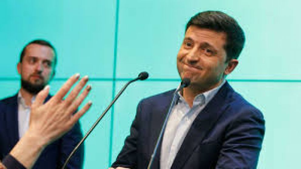El nuevo presidente responde