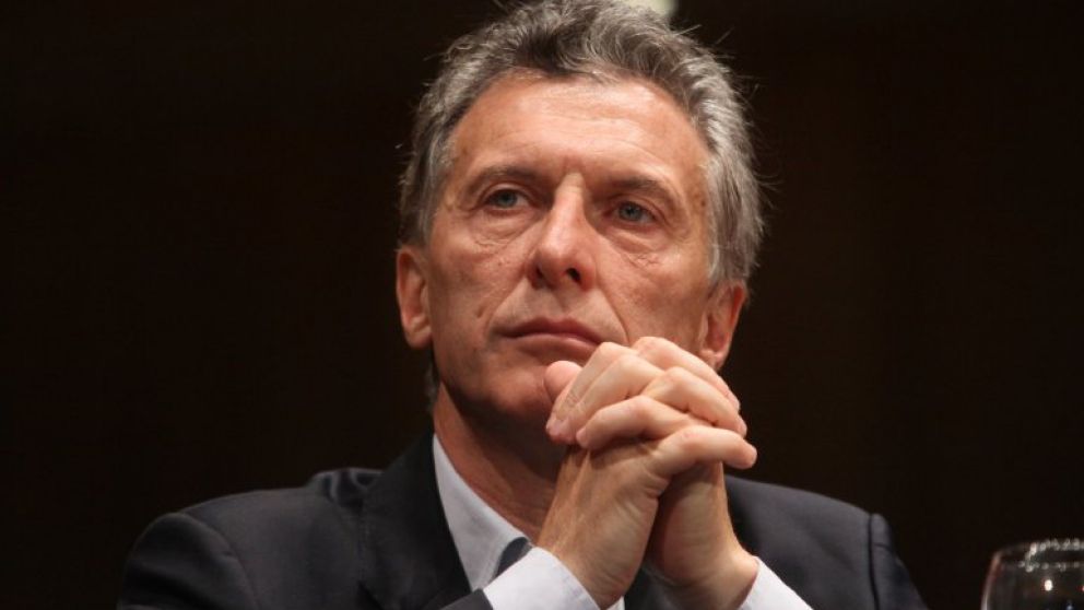 Default, fracaso y desesperación: el Financial Times terminante con Macri