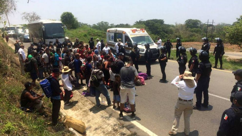 Se estima que los aprehendidos por la policía mexicana fueron al menos trescientos