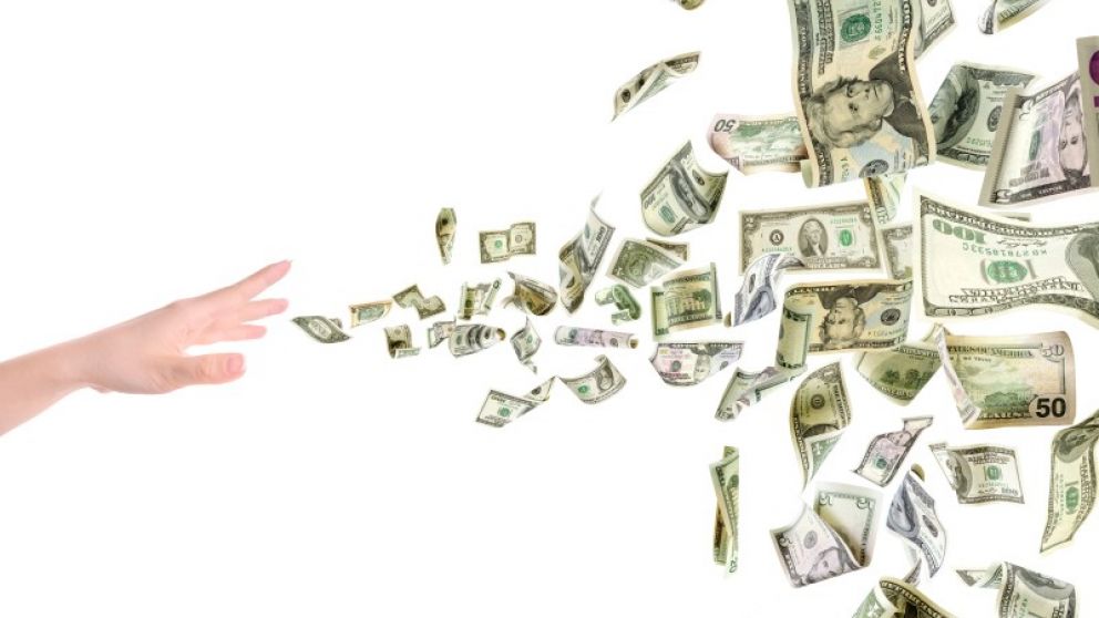 Advierten por fuga de inversiones