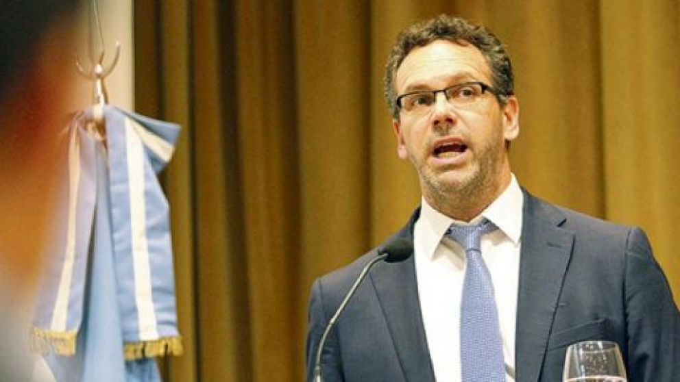 "Falta muy poco para que la inflación tome un sendero descendente", afirmó Sandleris
