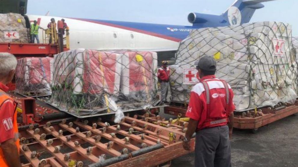 El Gobierno venezolano mantiene cerrados y bloqueados con contenedores los tres puentes internacionales