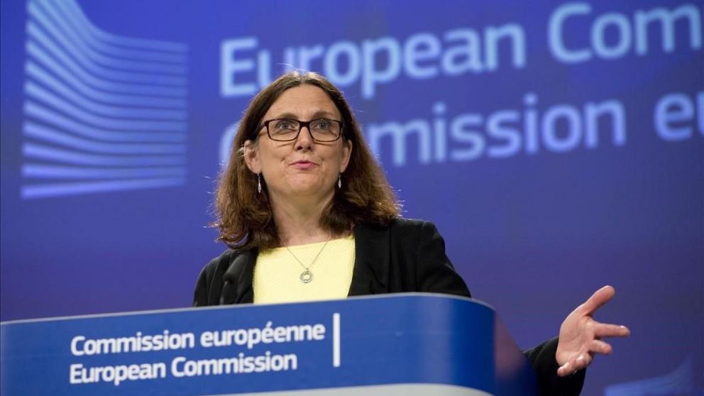La UE negociará con EE.UU. una eliminación recíproca de aranceles