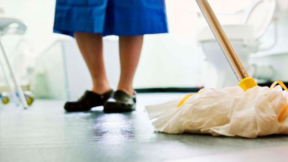 La AFIP multará a quienes tengan personal doméstico en negro