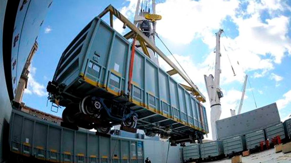 El Gobierno compró 1000 vagones chinos para potenciar el Belgrano Cargas