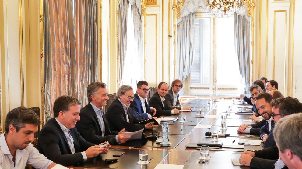 A mal tiempo, buena cara en la reunión de Gabinete de ayer