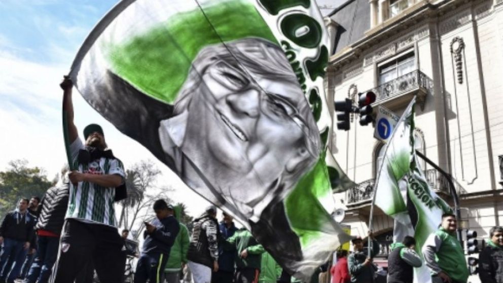 "El paro no puede demorarse mucho más" advirtió Moyano