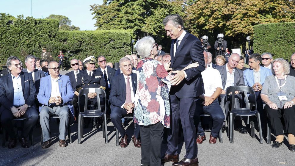 Macri encabezó un homenaje en Olivos
