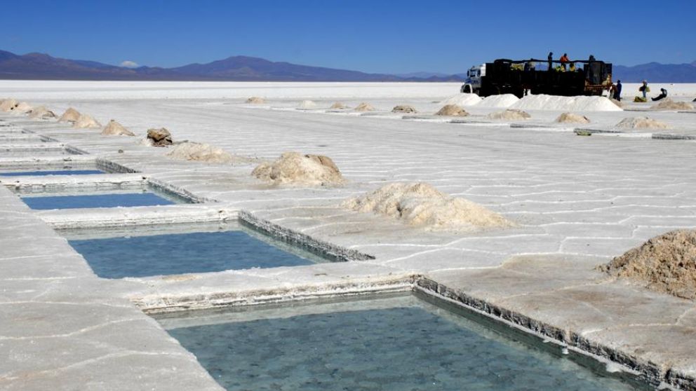 Grupo de emprendedores originarios combinan en Salta minería y turismo