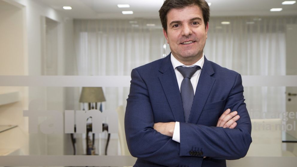 Para Cifarelli, el tipo de cambio alto no hace al sector mas competitivo