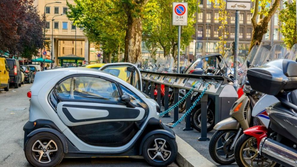 Luz verde para la importaci�n de veh�culos h�bridos y el�ctricos
