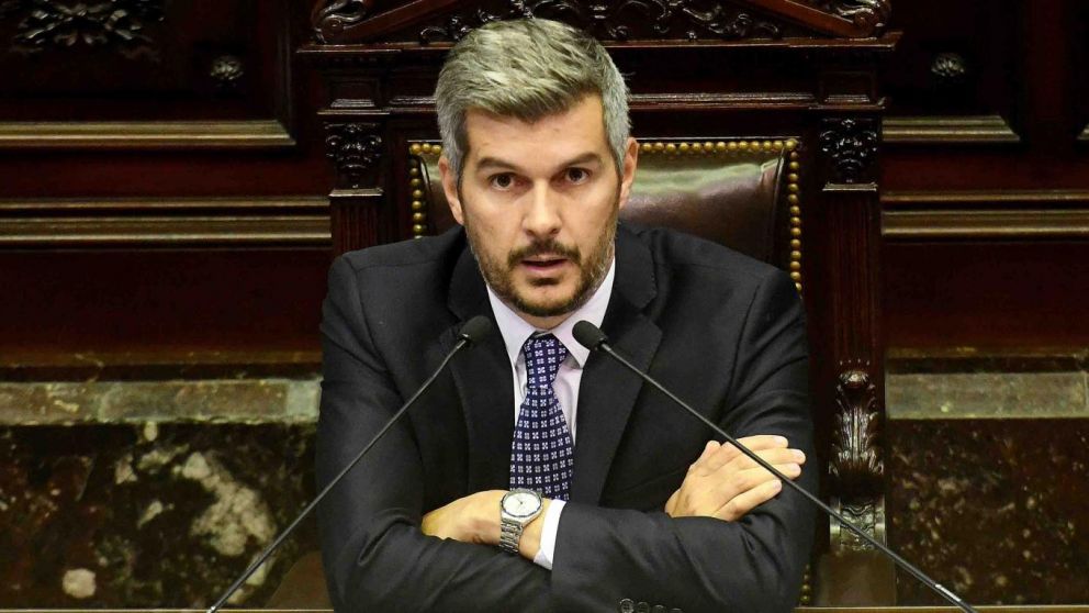 En medio de un complejo contexto económico, Marcos Peña presenta el informe de gestión