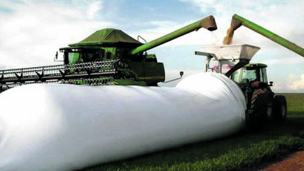 El silobolsa una herramienta para acopiar la soja