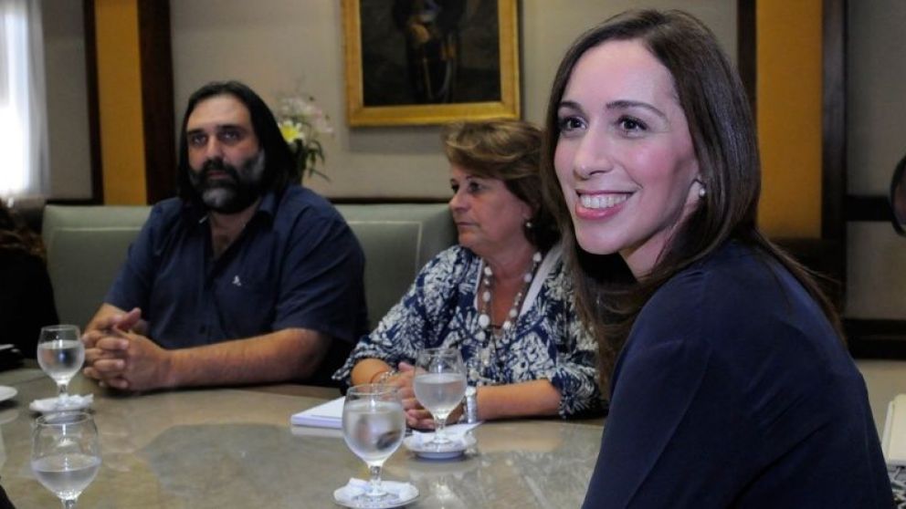 Gremios reclaman paritarias libres y mejoras edilicias