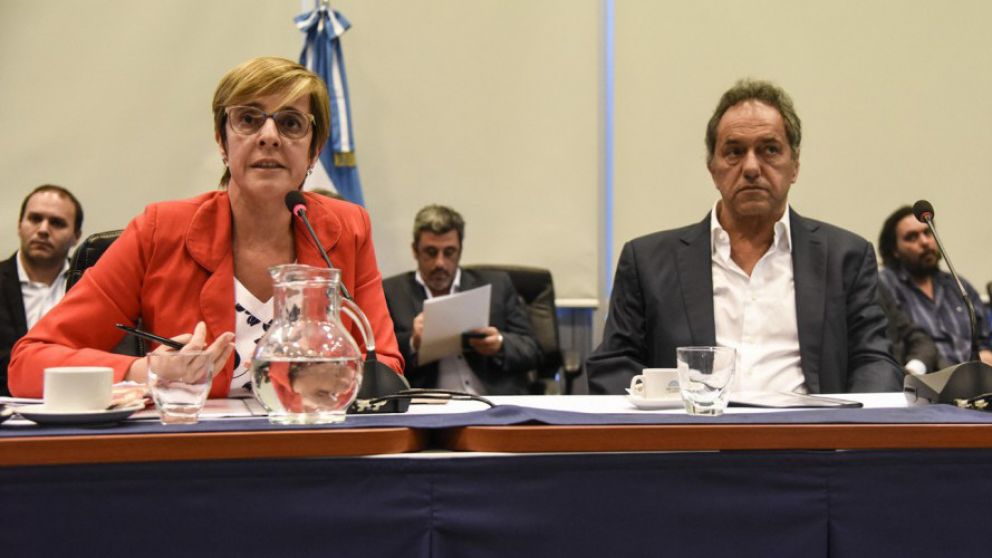 Burgos y Scioli est�n al frente de las comisiones cabeceras