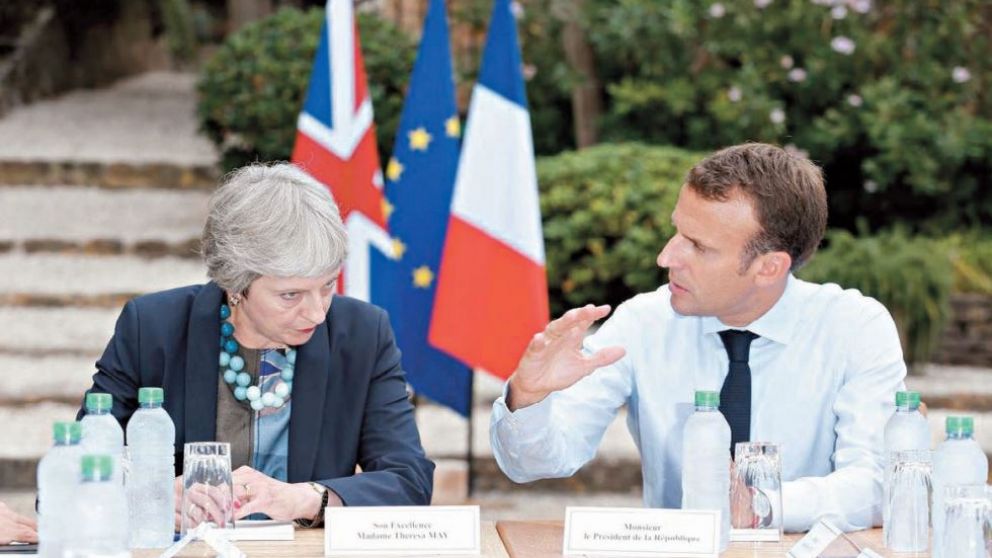 Macron quiere alejar el Brexit de las elecciones europeas que se har�n a fines de mayo