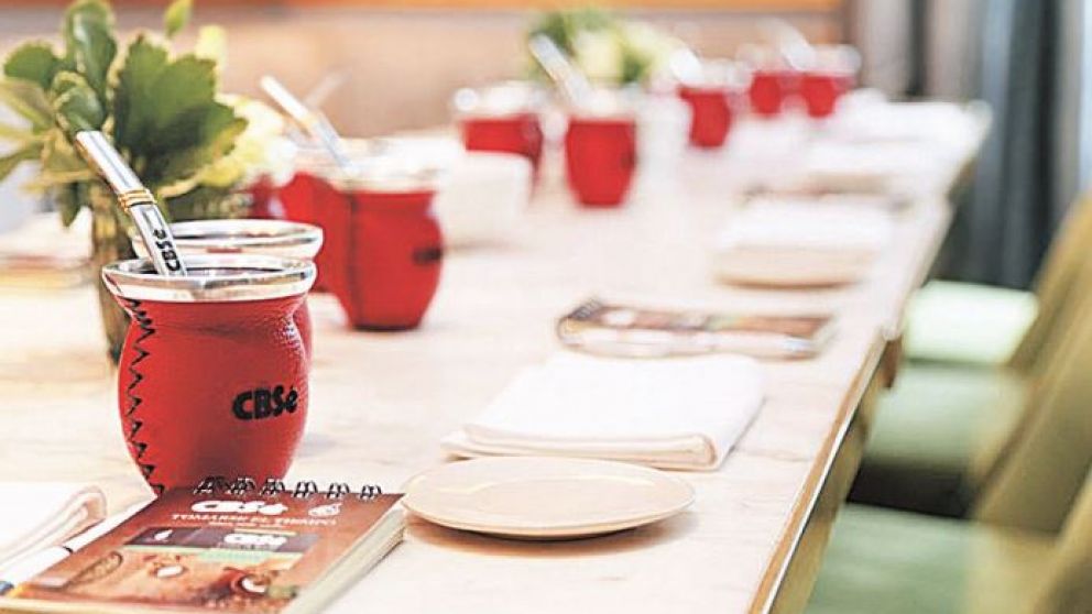 Yerbas premium, blends y la forma correcta de preparar un mate, los tips que buscan los consumidores