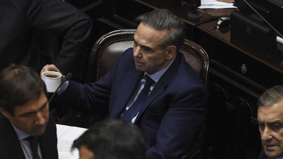 La Cámara alta inició la sesión pero se levantó por falta de acuerdo