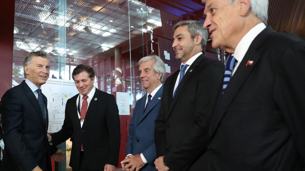 Macri recibió en Olivos a Vázquez, Abdo, Piñera y Domínguez
